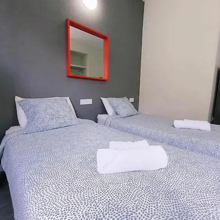 Apartamento Carrillo 7 *